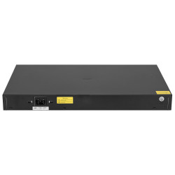 SWITCH POE RG-NBS3100-24GT4SFP-P 24-PORTOWY REYEE